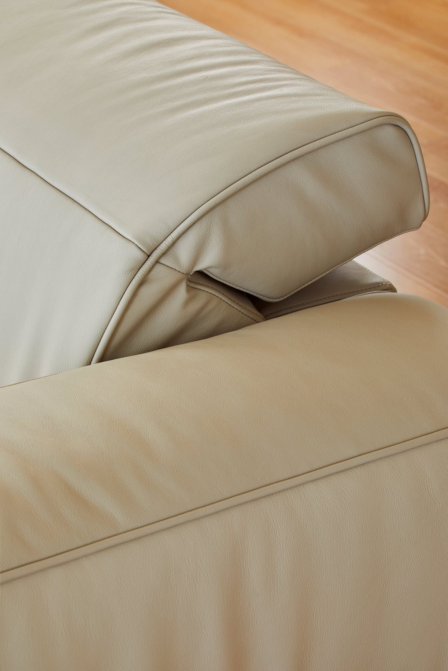 Divano Butter con poggiatesta