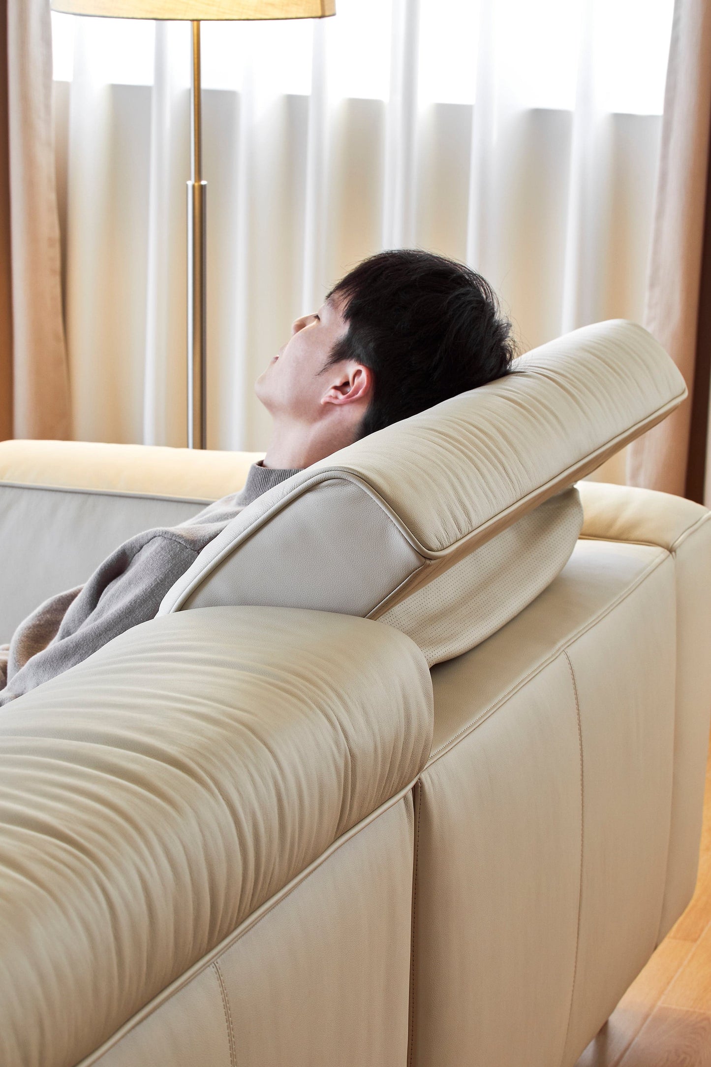 Divano Butter con poggiatesta